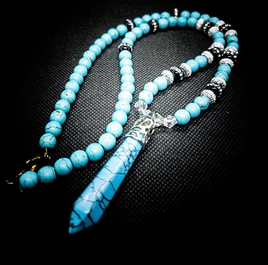 Stabilized Turquoise Clasps Necklace