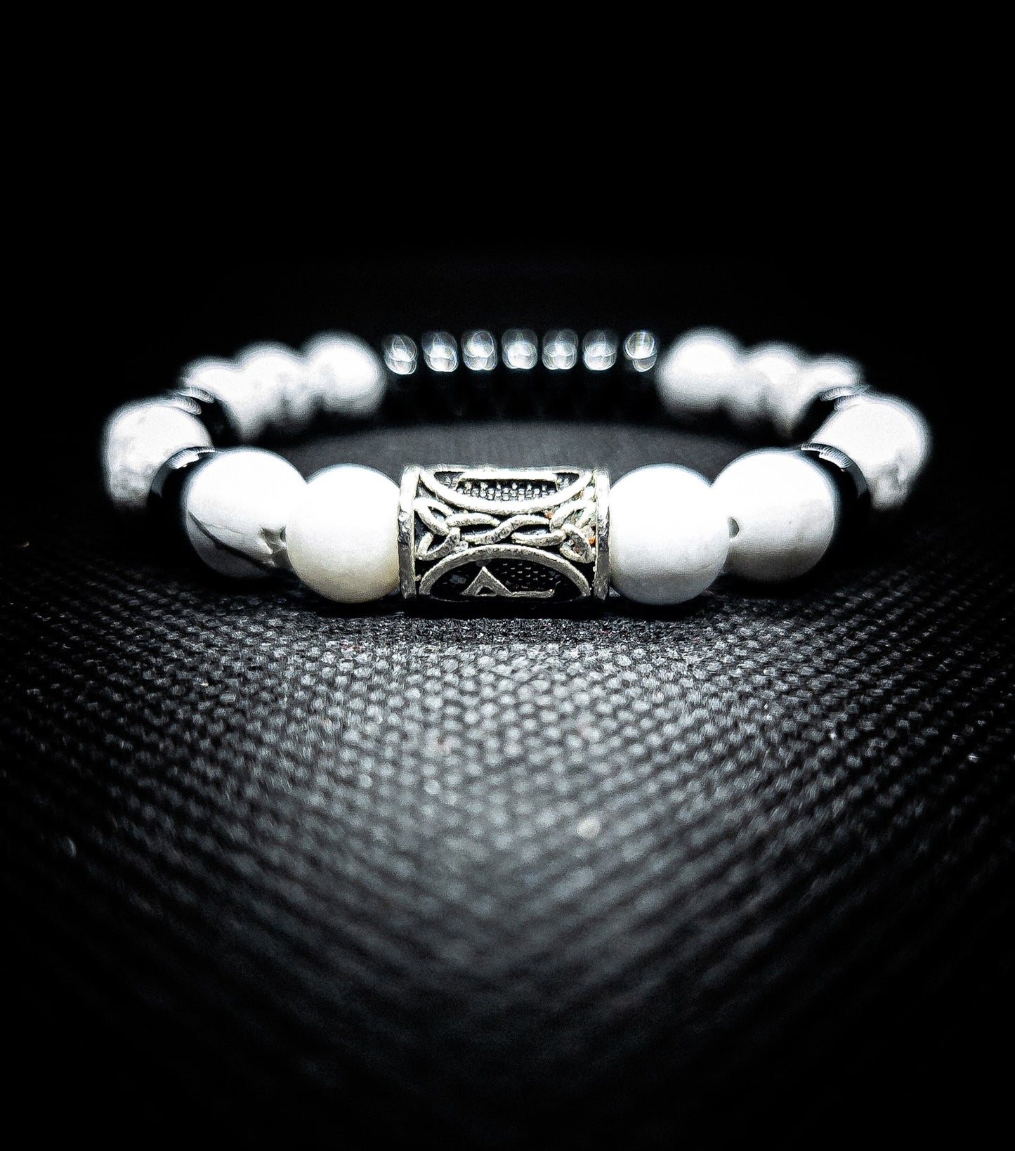 Men's White Howlite Stretch Bracelet