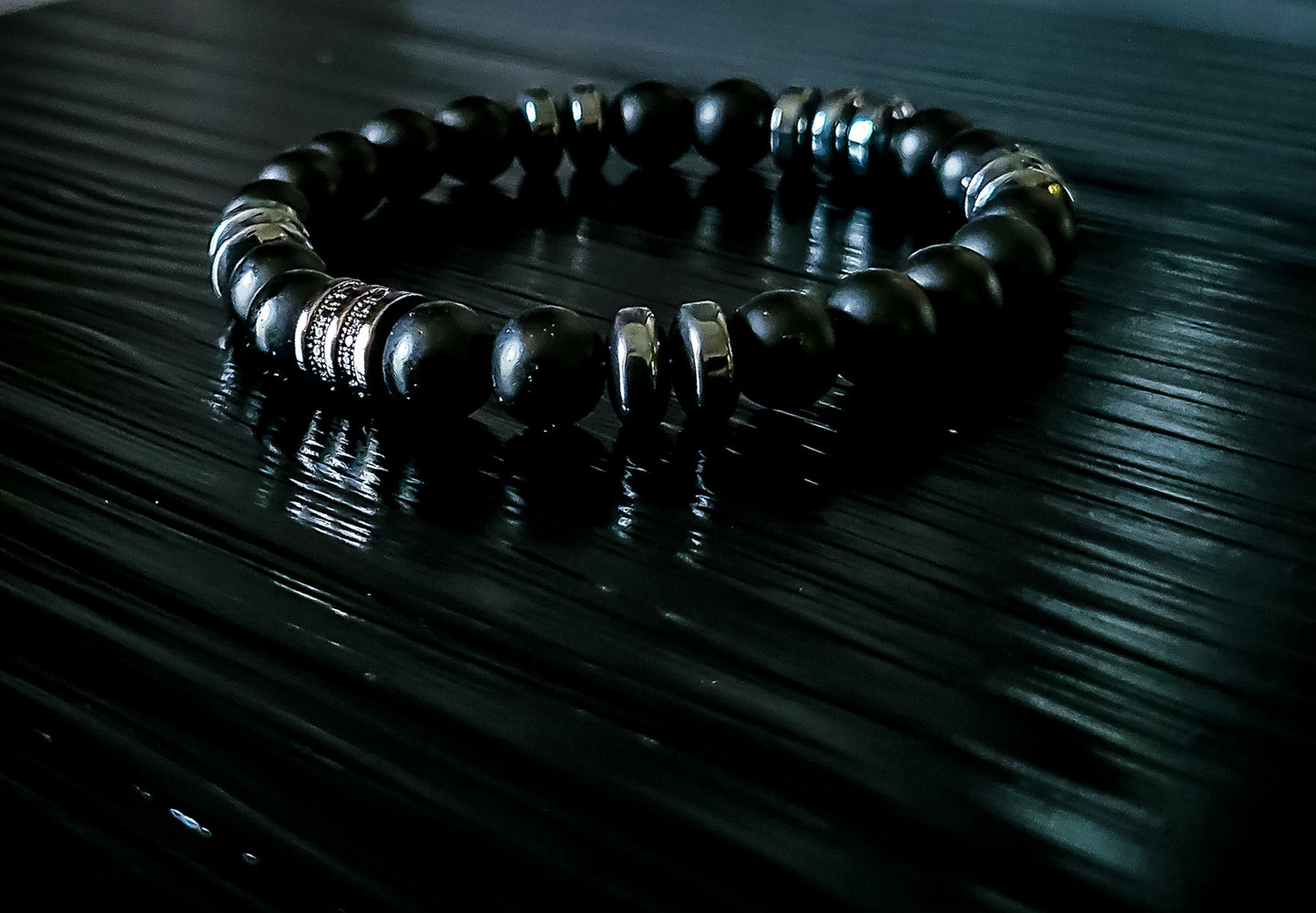 Matte Onyx Stretch Braclelet